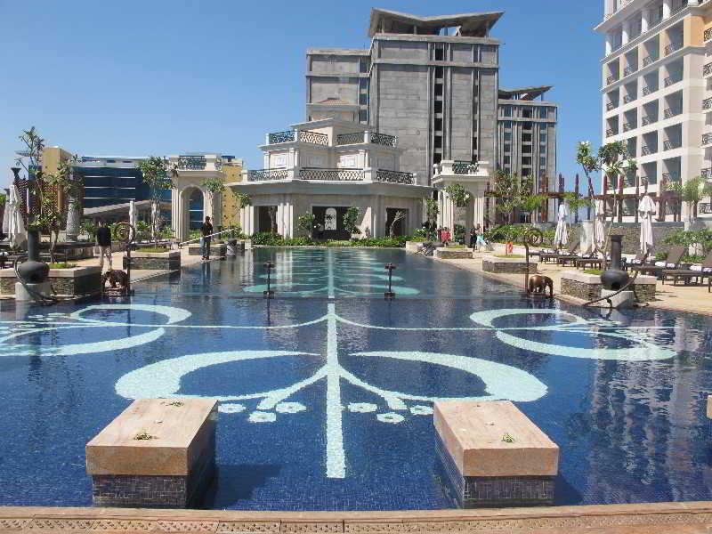 The Leela Palace Chennai Hotel Exterior photo